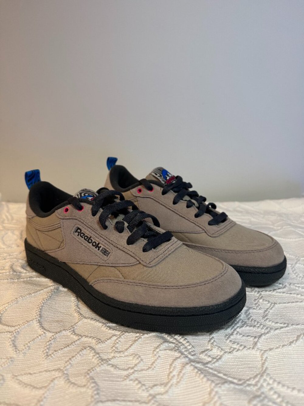 Reebok Club C Ash/Grey/Blue Men's Size 7.5 / Women's Size 9